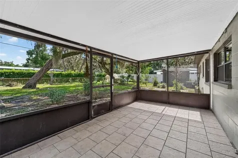 408 Berwick Avenue Tampa FL 33617