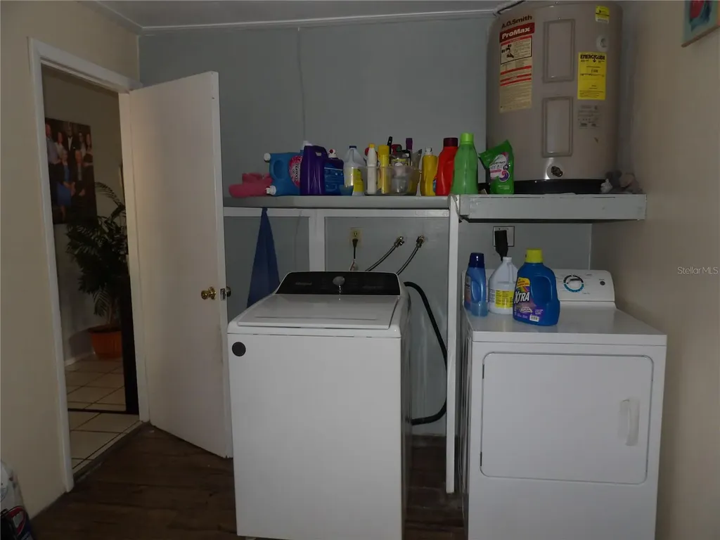 18211 Oaklawn Spring Hill FL 34610