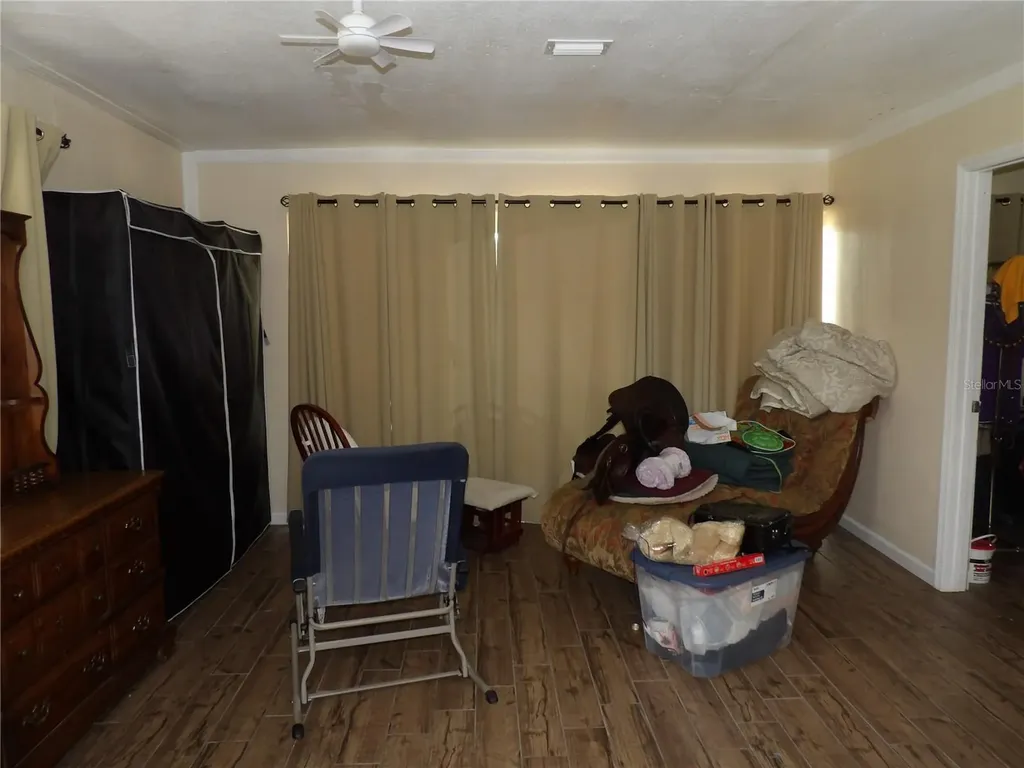 18211 Oaklawn Spring Hill FL 34610