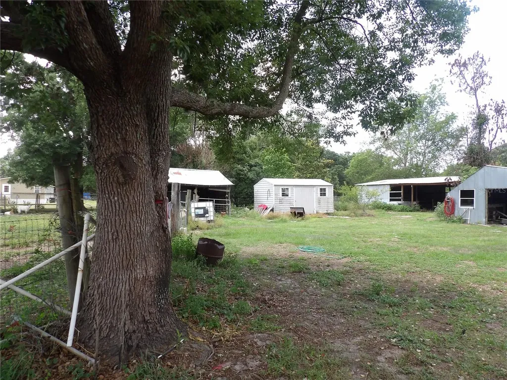 18211 Oaklawn Spring Hill FL 34610