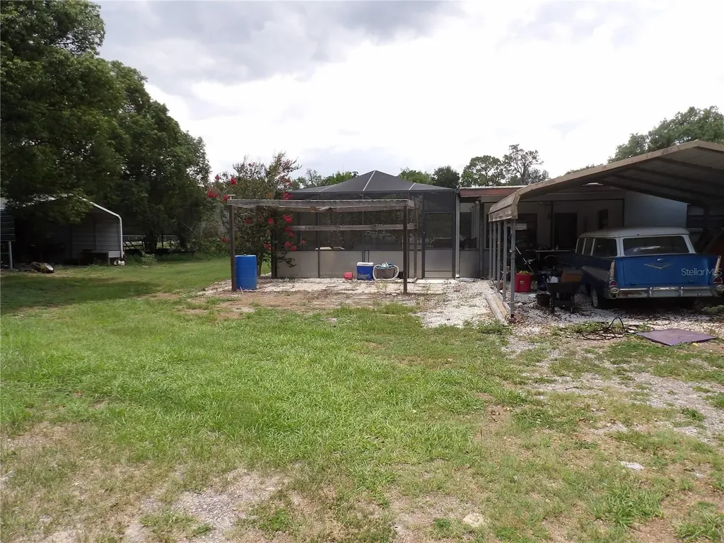 18211 Oaklawn Spring Hill FL 34610