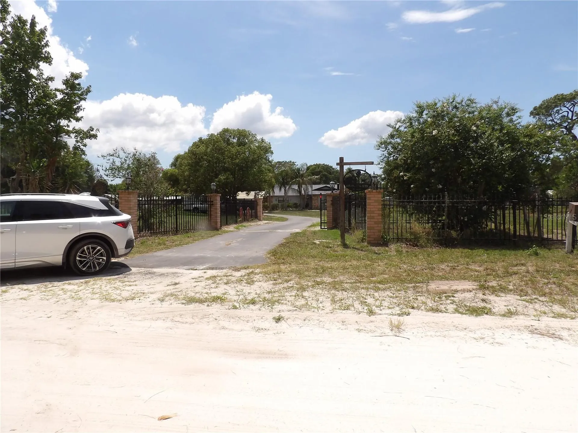 18211 Oaklawn Spring Hill FL 34610