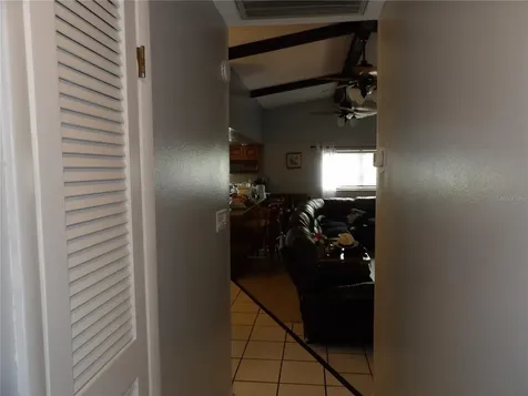18211 Oaklawn Spring Hill FL 34610