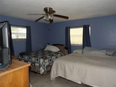18211 Oaklawn Spring Hill FL 34610
