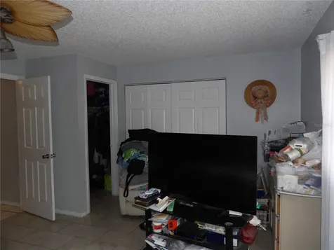 18211 Oaklawn Spring Hill FL 34610