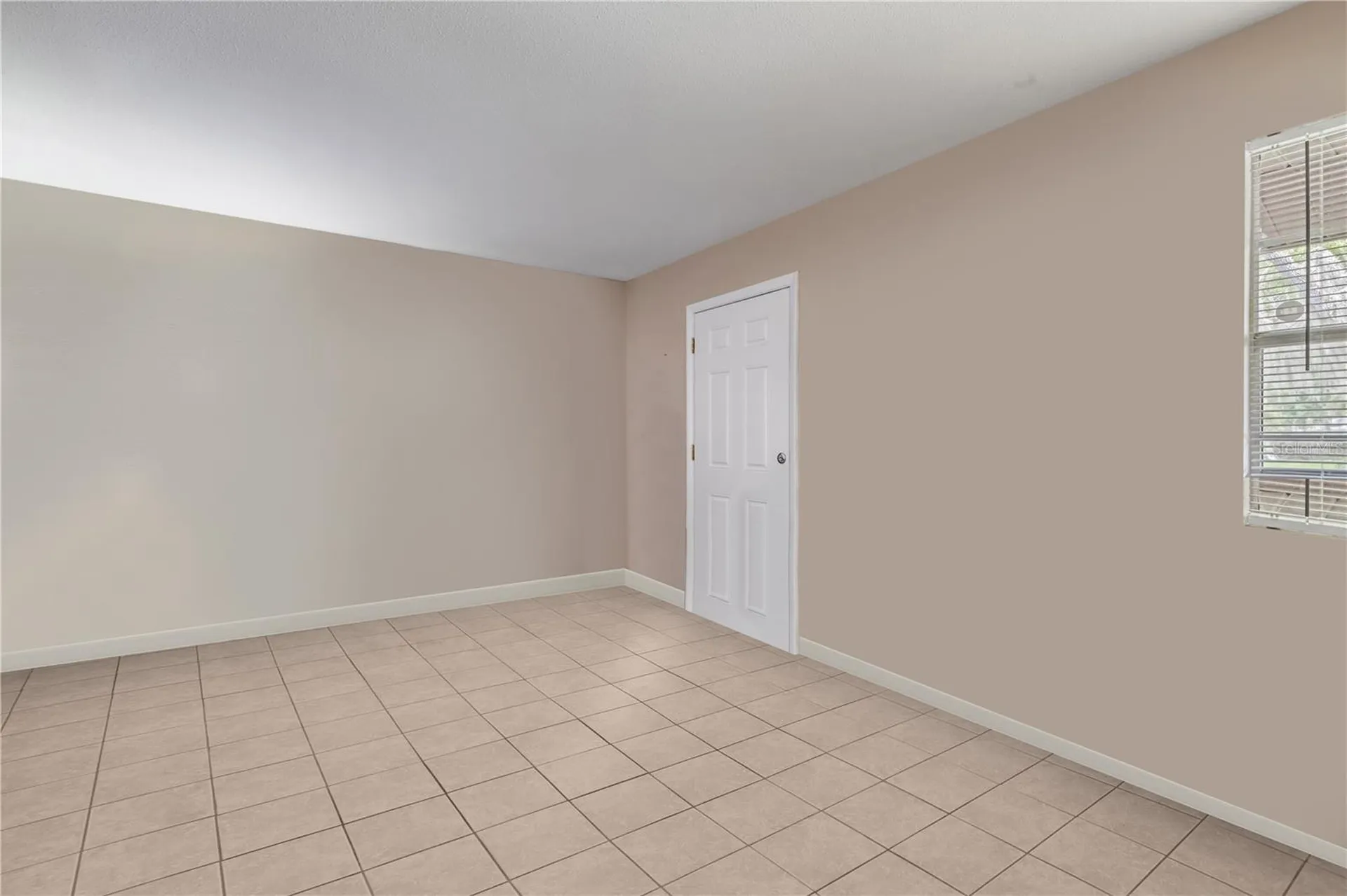1205 16th Street Edgewater FL 32132