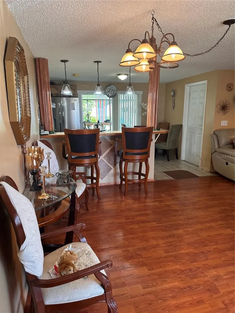 8848 Oak Circle Tampa FL 33615