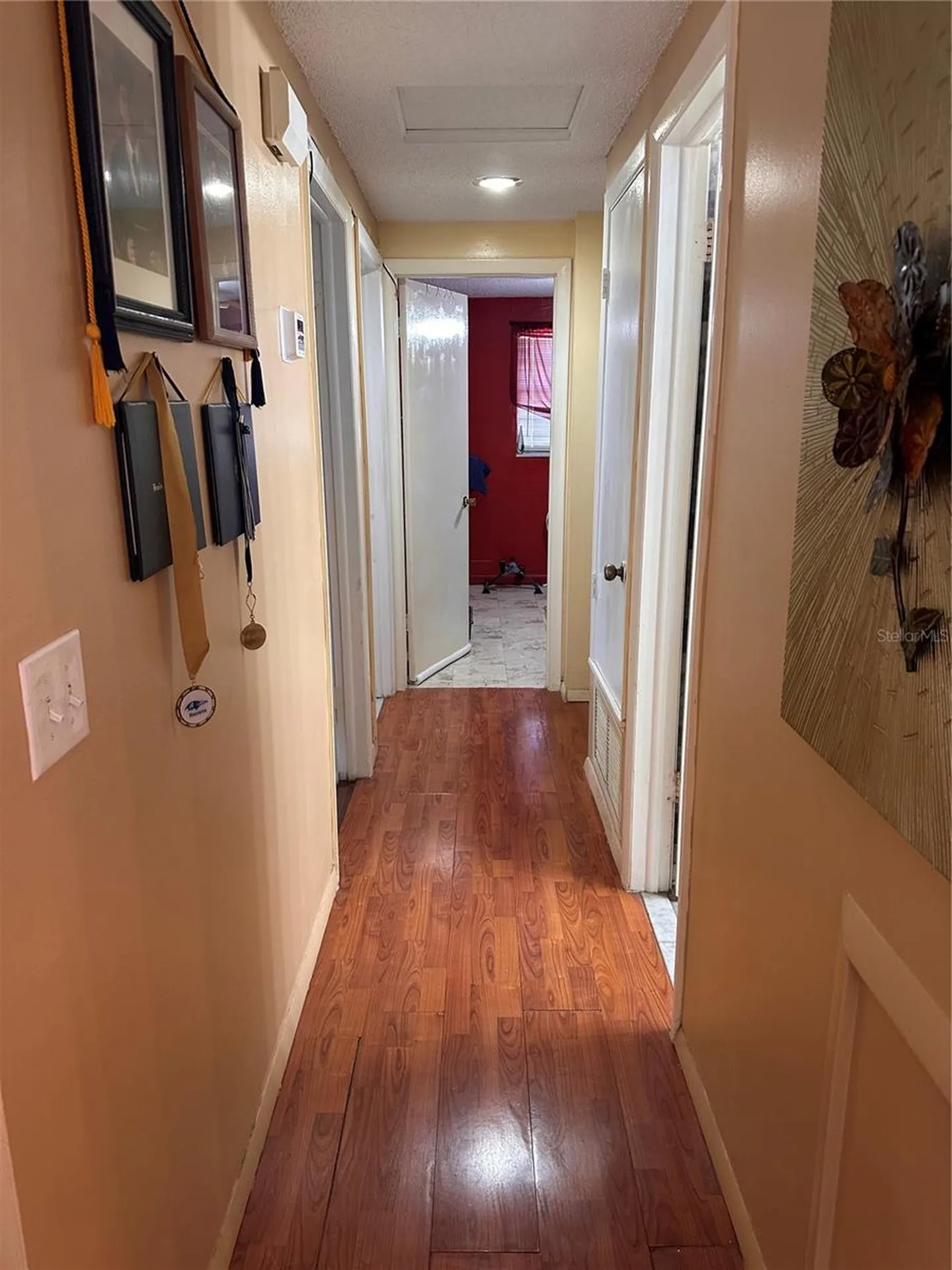 8848 Oak Circle Tampa FL 33615