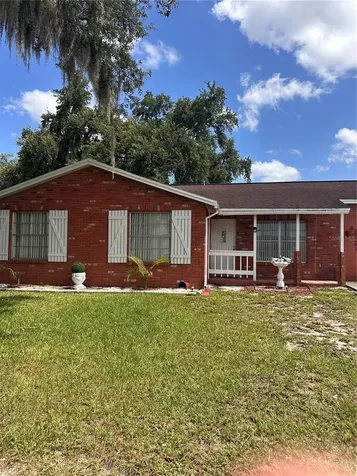8848 Oak Circle Tampa FL 33615
