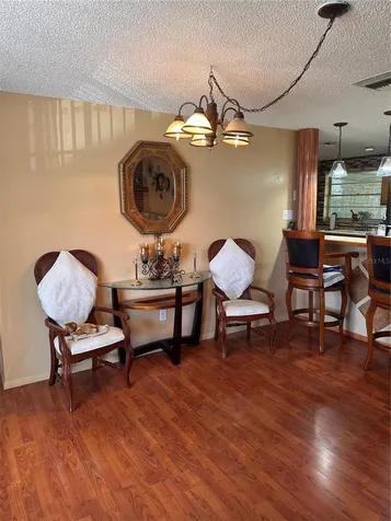 8848 Oak Circle Tampa FL 33615