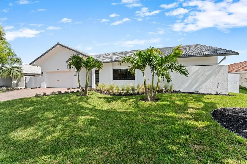 4973 60th Avenue S St Petersburg FL 33715