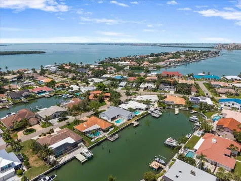 4973 60th Avenue S St Petersburg FL 33715