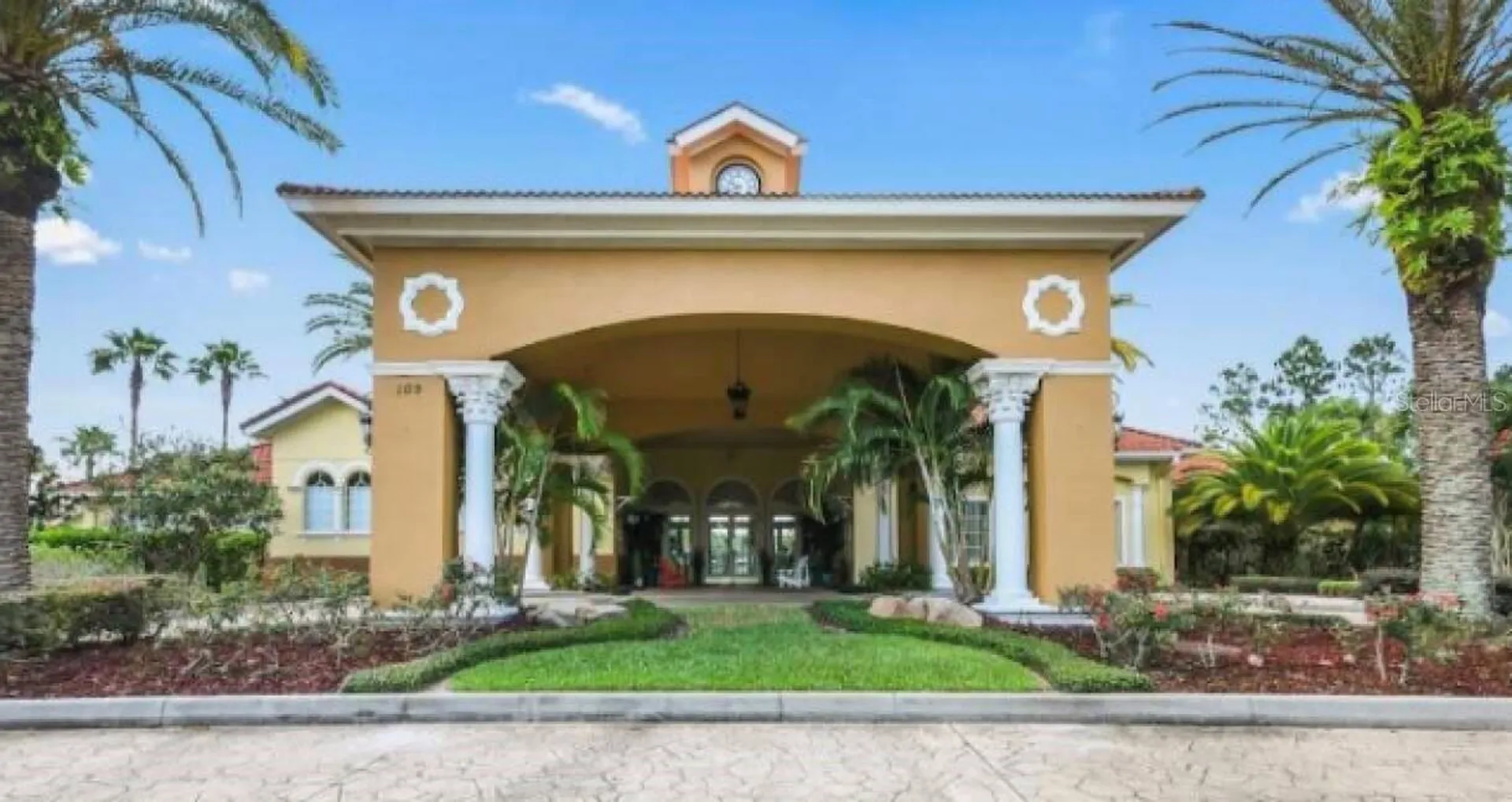 4692 Golden Beach Court Kissimmee FL 34746