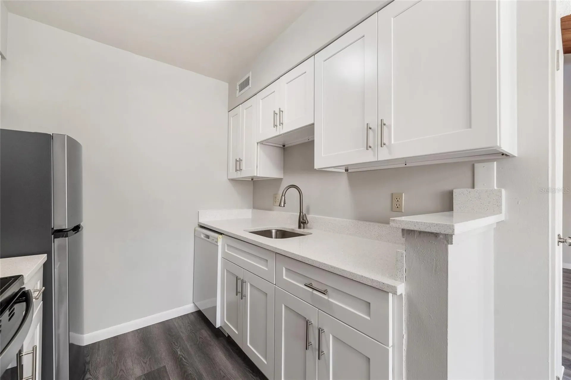 6120 Peregrine Avenue Orlando FL 32819