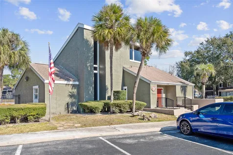 6120 Peregrine Avenue Orlando FL 32819