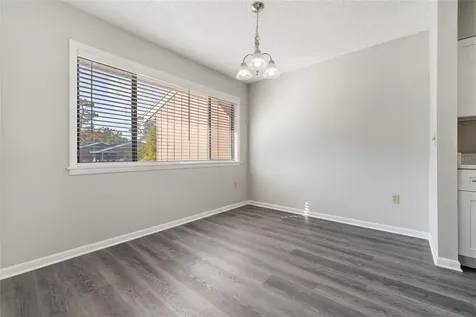 6120 Peregrine Avenue Orlando FL 32819