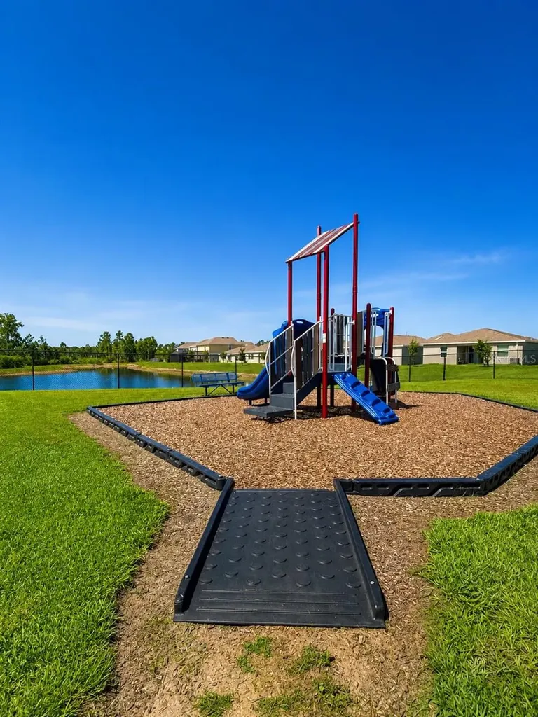 231 Brave Road Davenport FL 33837