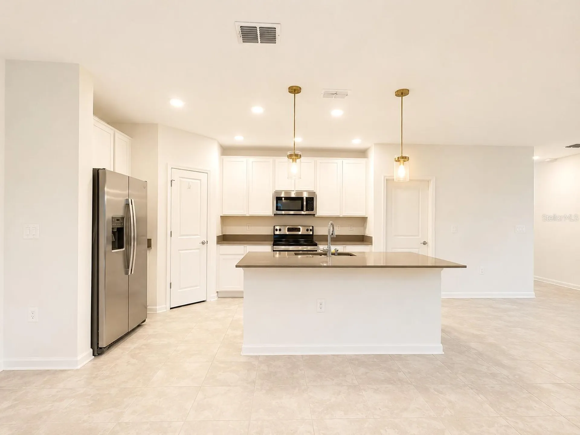 231 Brave Road Davenport FL 33837