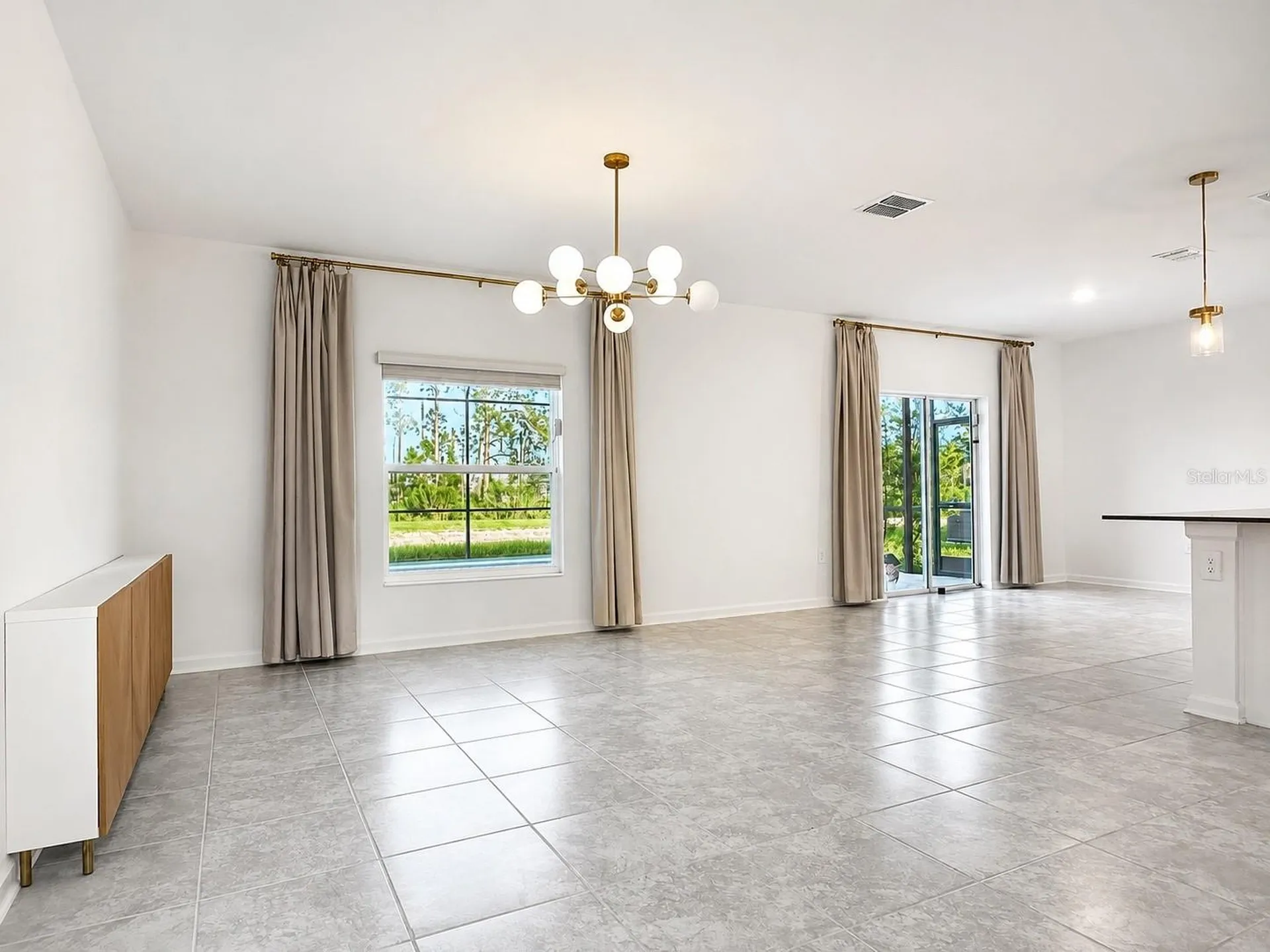 231 Brave Road Davenport FL 33837