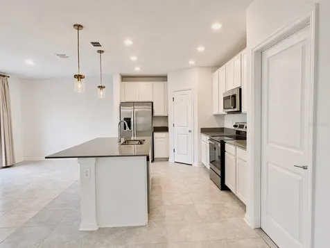 231 Brave Road Davenport FL 33837