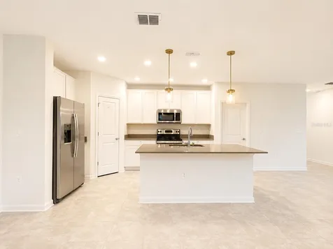231 Brave Road Davenport FL 33837