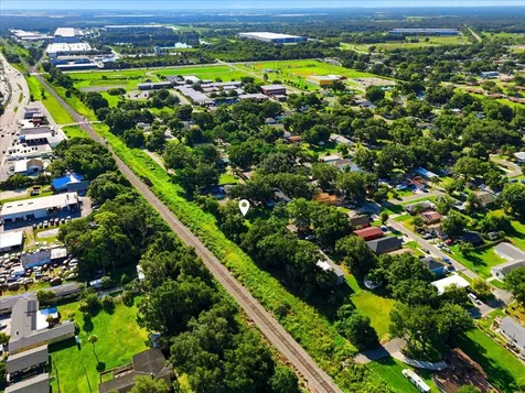 10 S Forest Street Plant City FL 33563
