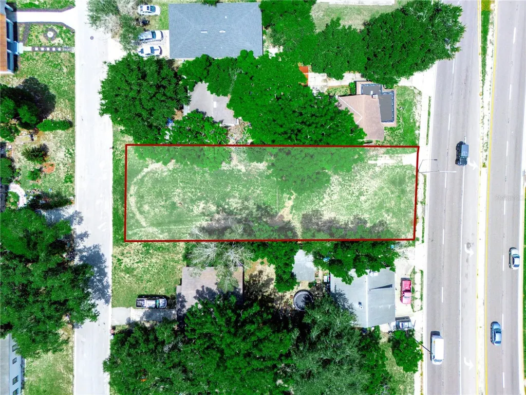 60 E Street Lake Wales FL 33855