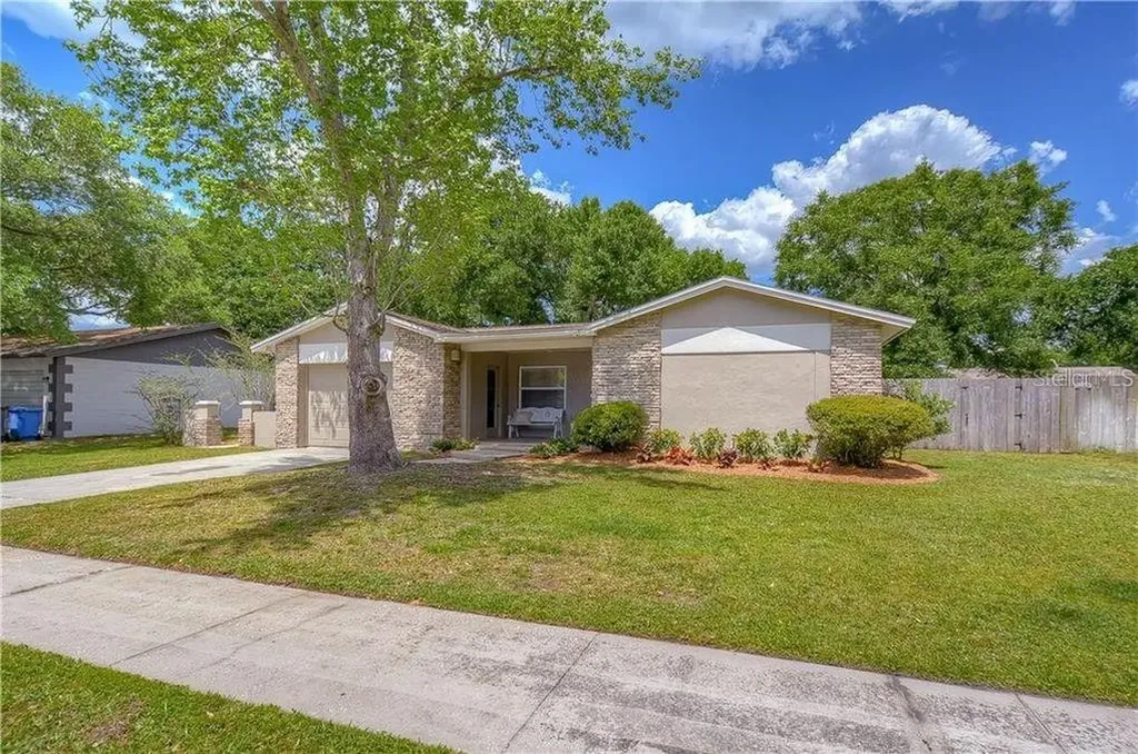 5121 Ellendale Avenue Tampa FL 33625