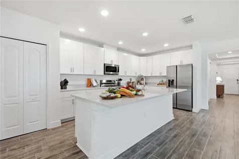1111 Oak Bluff Drive Davenport FL 33837