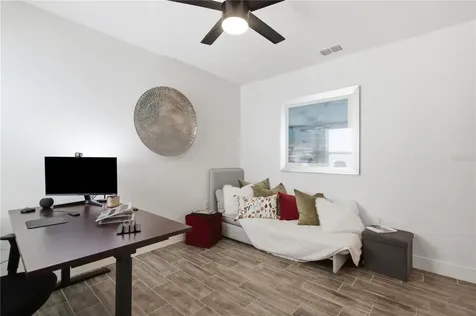 1111 Oak Bluff Drive Davenport FL 33837