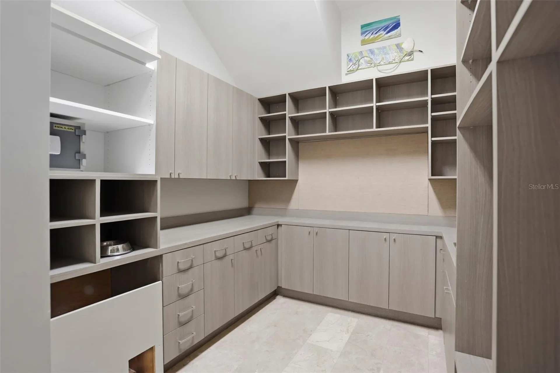 2821 Linthicum Place Tampa FL 33618