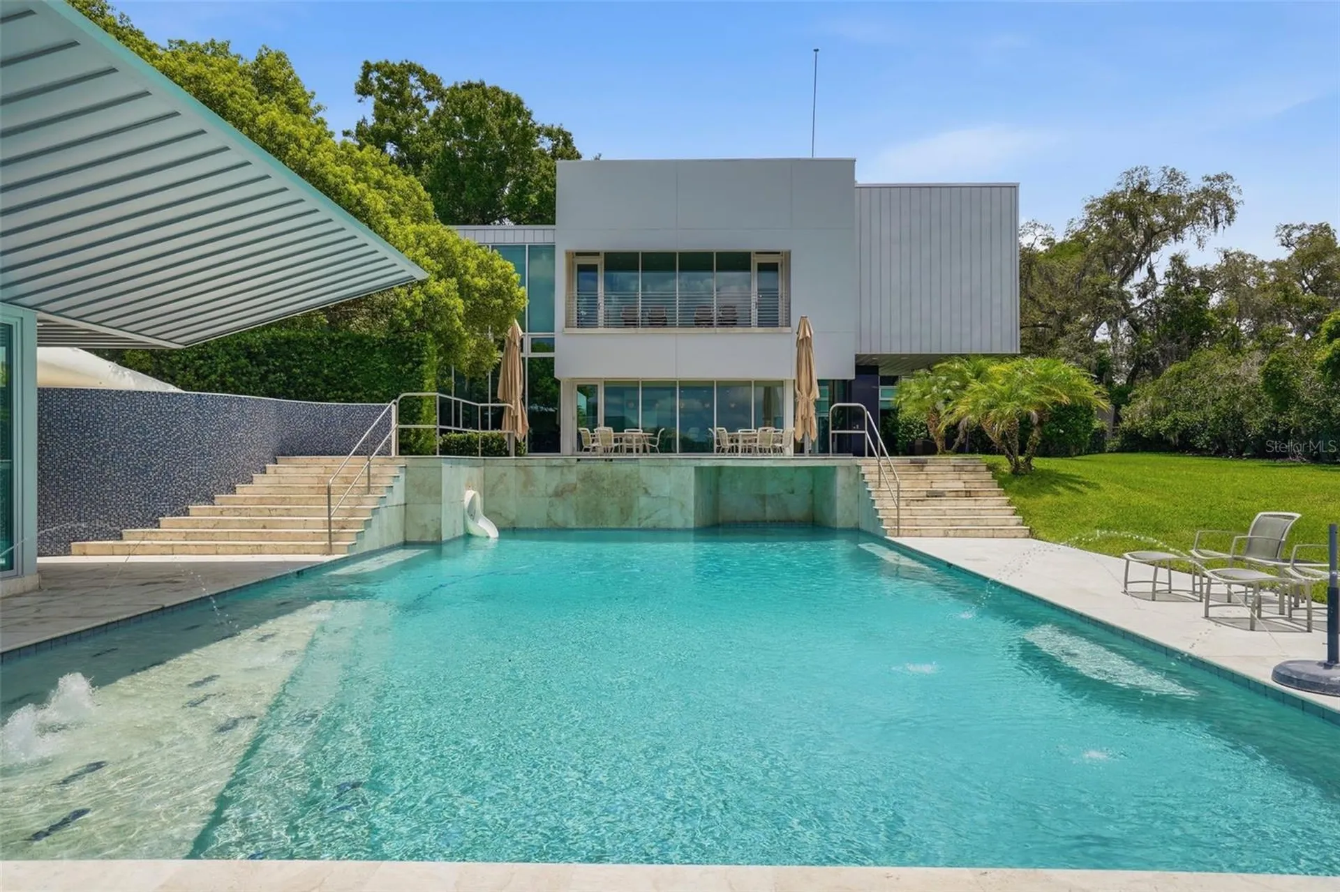 2821 Linthicum Place Tampa FL 33618