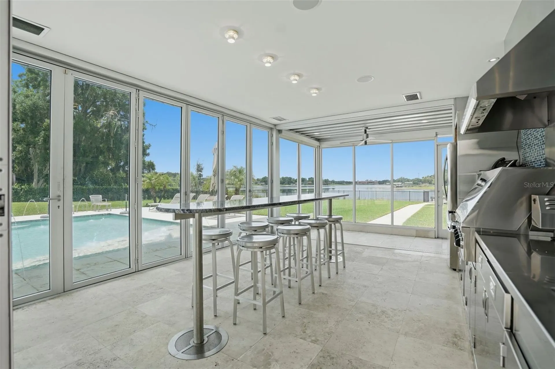2821 Linthicum Place Tampa FL 33618
