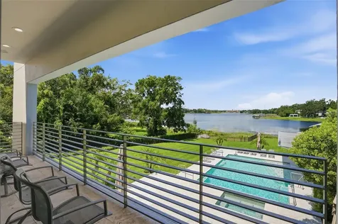 2821 Linthicum Place Tampa FL 33618