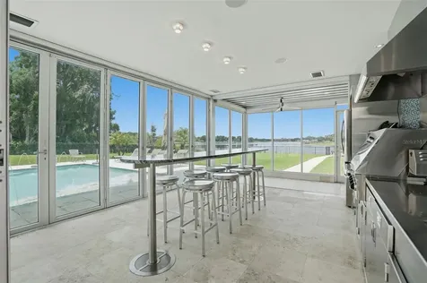 2821 Linthicum Place Tampa FL 33618