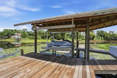 2821 Linthicum Place Tampa FL 33618