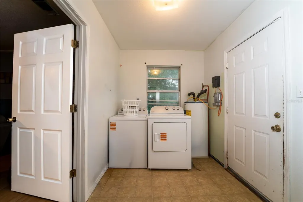 6915 Klondike Road Pensacola FL 32526