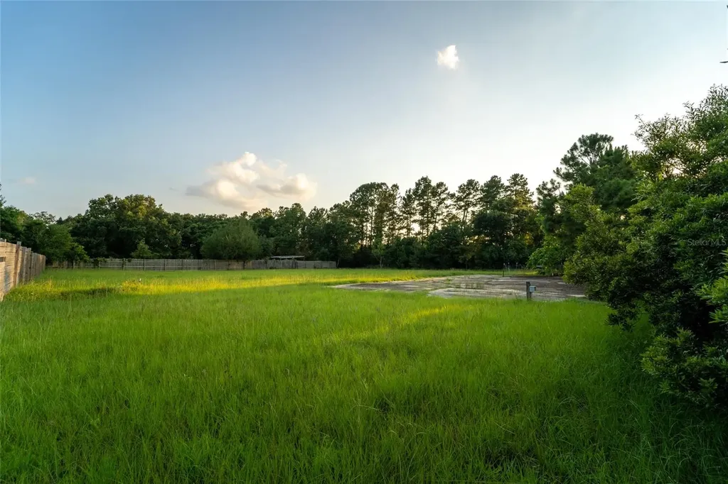 6915 Klondike Road Pensacola FL 32526