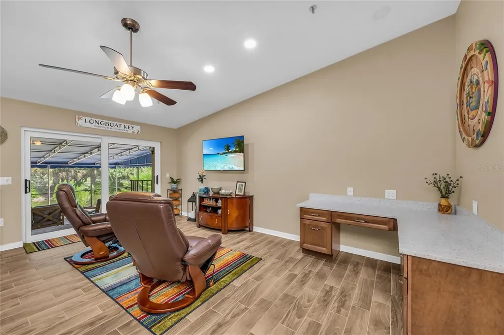 2350 Harbour Oaks Drive Longboat Key FL 34228