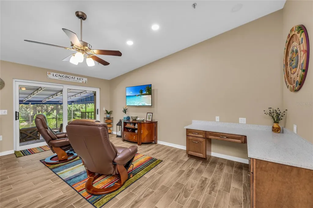2350 Harbour Oaks Drive Longboat Key FL 34228