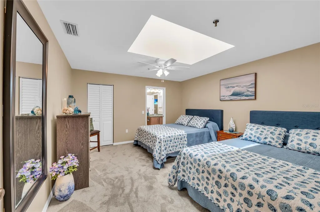 2350 Harbour Oaks Drive Longboat Key FL 34228