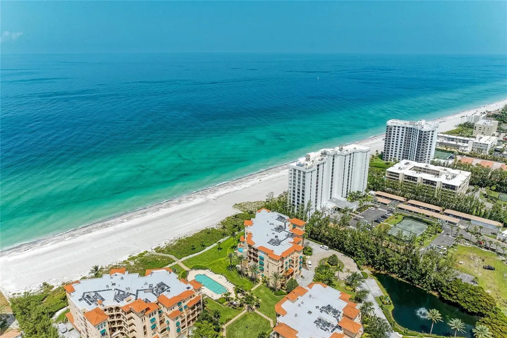 2350 Harbour Oaks Drive Longboat Key FL 34228