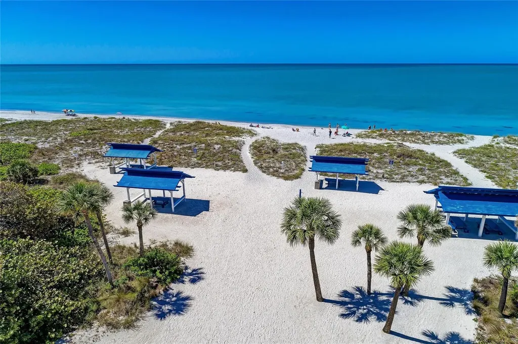 2350 Harbour Oaks Drive Longboat Key FL 34228