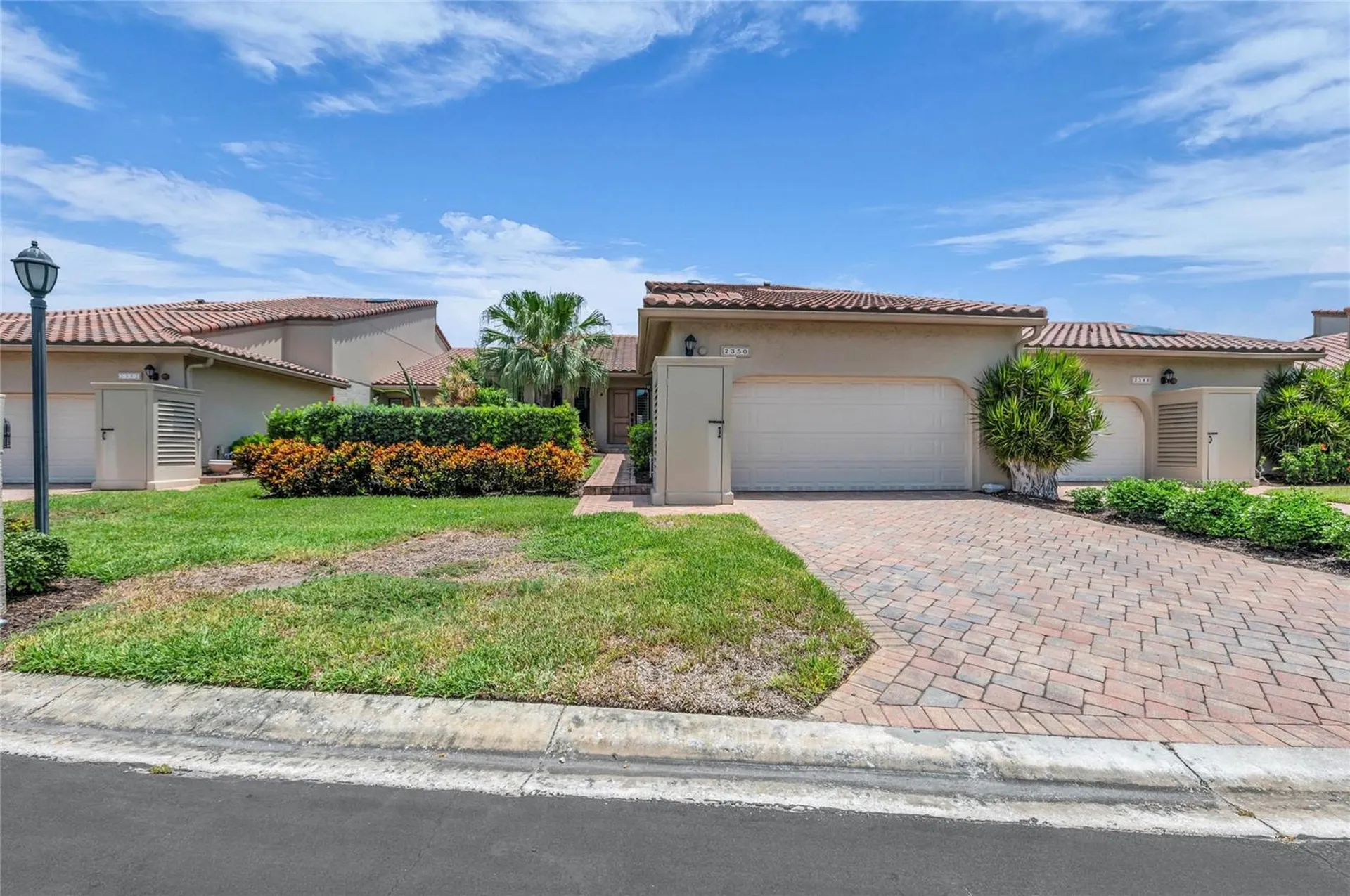 2350 Harbour Oaks Drive Longboat Key FL 34228