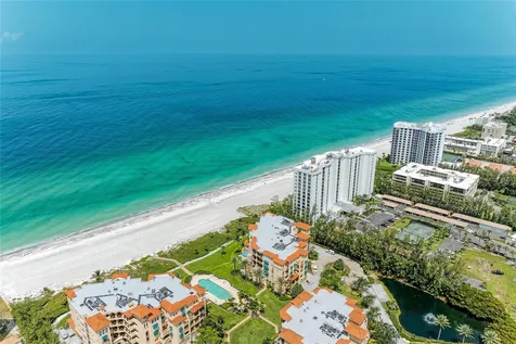 2350 Harbour Oaks Drive Longboat Key FL 34228