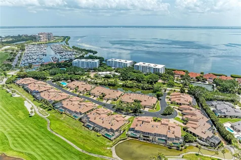2350 Harbour Oaks Drive Longboat Key FL 34228