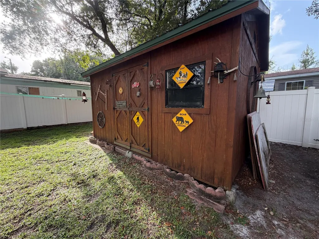 40235 Overlook Drive Eustis FL 32736