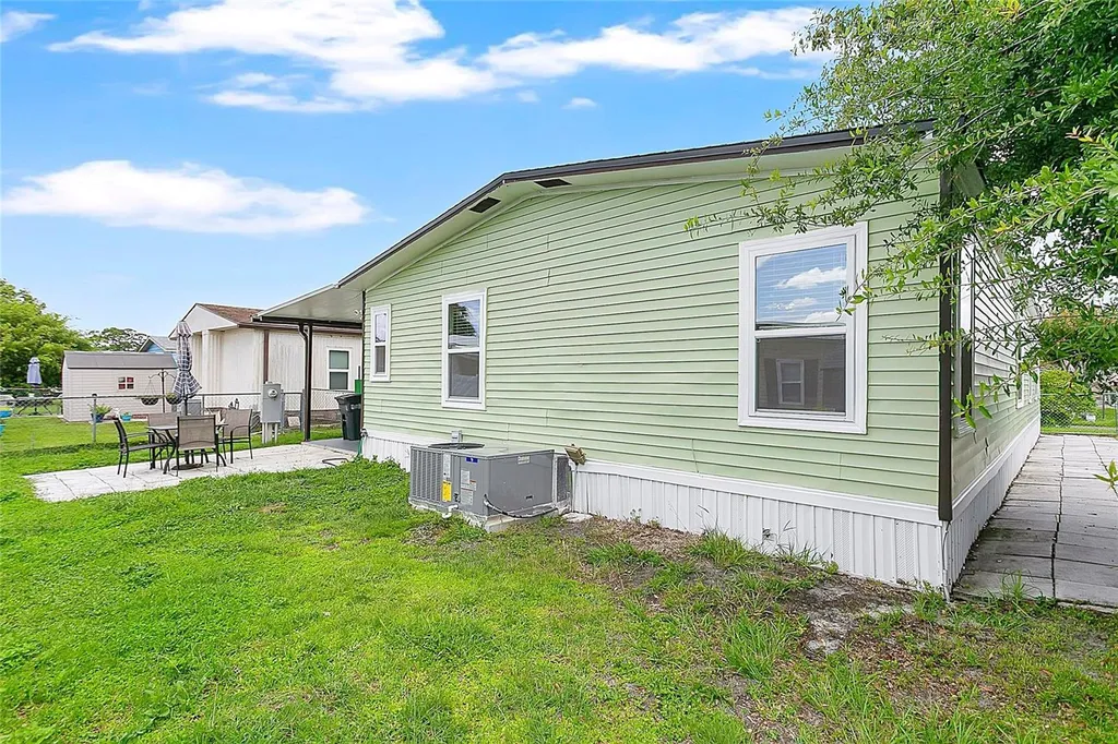 169 Pine Tree Drive Debary FL 32713