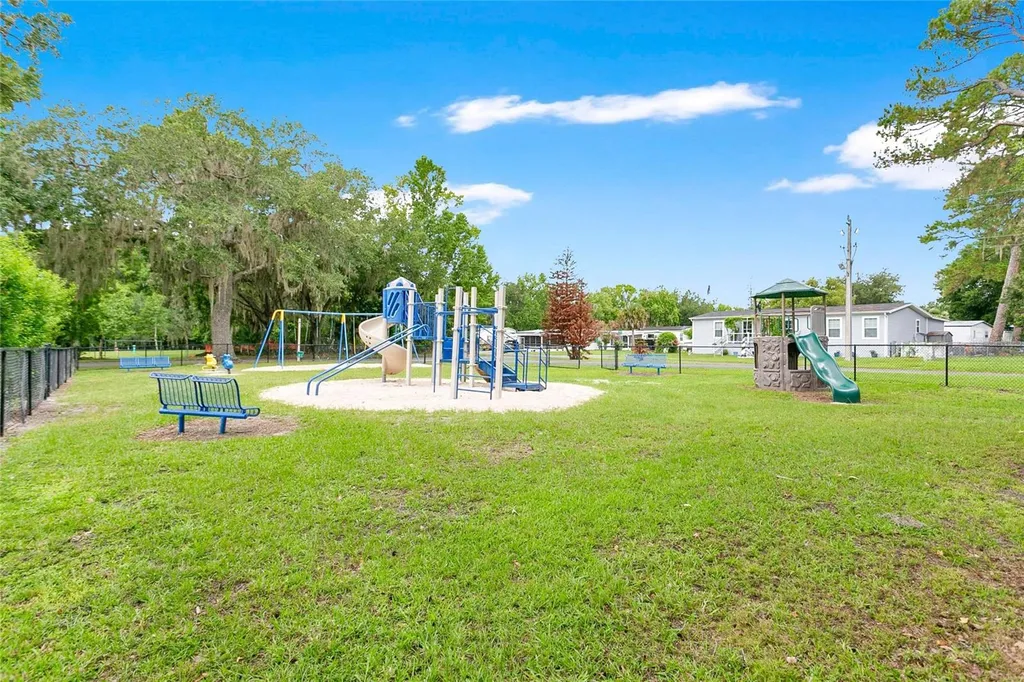169 Pine Tree Drive Debary FL 32713
