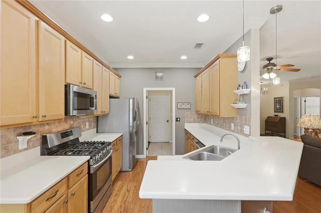401 Heron Point Way Deland FL 32724